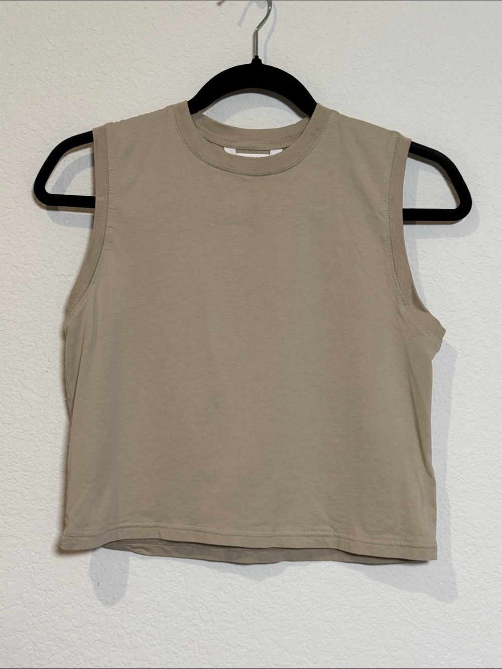 Athleta Sleeveless Crewneck Cropped Tank Top Bundle Taupe and Black